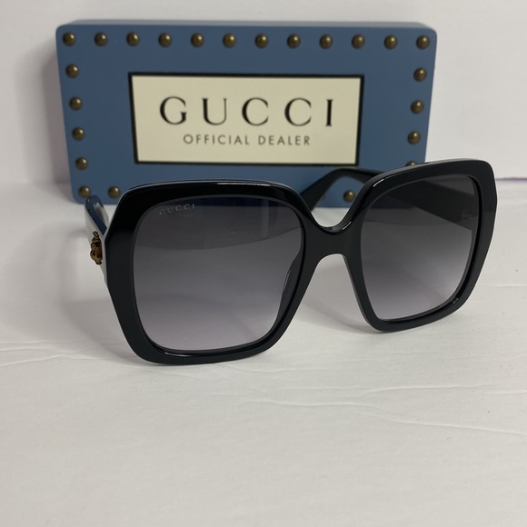 Authentic ?- New Gucci GG0096S 001 54 Ladies Sunglasses main image 10
